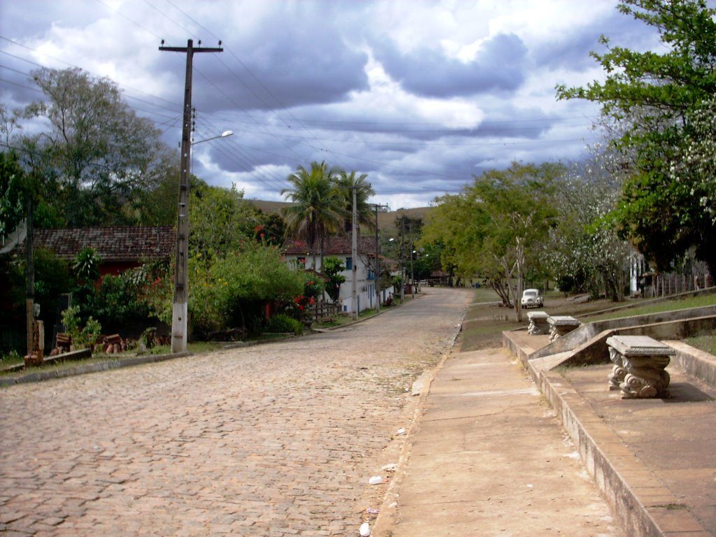 Estrada Nova - Rua Principal - Francisco F. Pinto 