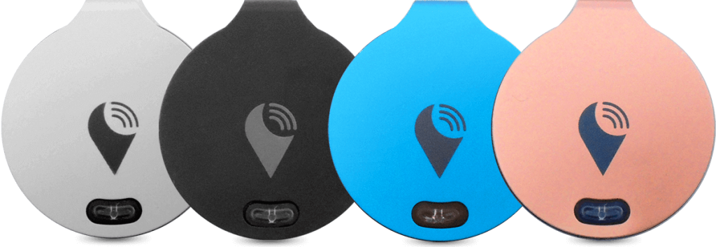 O dispositivo TrackR em cores diferentes