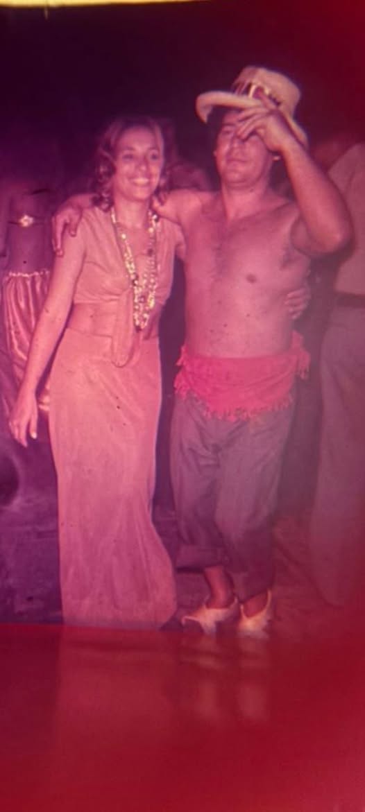 Dalva e Lolô no carnaval de clube